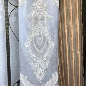 Mewah Jendela Pernikahan Dekorasi Tirai Kelambu Model Siap Membuat Poliester 100% Blackout Jendela Datar Jacquard Hotel Kantor Grommet