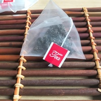 Sachets de thé biodégradables en fibre de maïs vides, sachets de thé pyramidaux avec ficelle pour l'emballage du thé