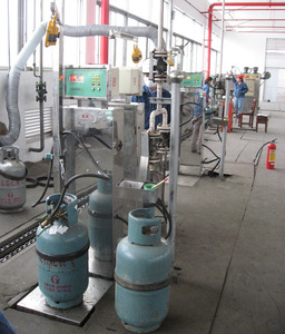 CNG LNG klorin propana CO2 oksigen metana amonia LPG pengisi berat silinder dengan konveyor rantai garis silinder - Product Image 3