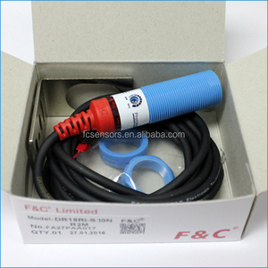 Luz vermelha 18 milímetros Tubular Retro-reflexivo Interruptor Fotoelétrico Com Espelho - Product Image 2