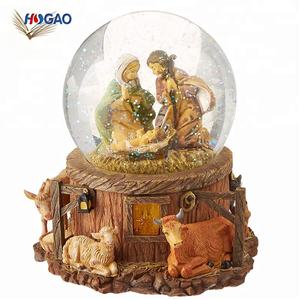 Trung Quốc Bán Buôn Polyresin Trang Trí Nội Thất OEM Quà Lưu Niệm Nativity Giá Rẻ Tôn Giáo Nước Globe - Product Image 4