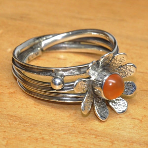 Anillo romántico de piedras preciosas cornalina con cabina multibanda, ajuste de bisel de plata de ley 925, accesorio plateado de moda para boda - Product Image 2