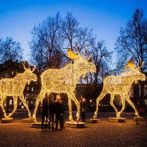 Açık geyik Noel sokak dekorasyonu büyük yaşam boyutu geyik heykel Noel elk açık hava süslemeleri