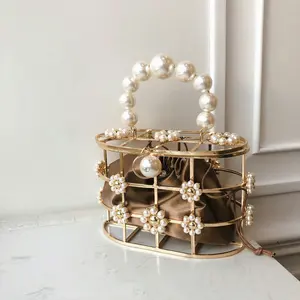 2021 New Women's Bag Alloy Hollow Flower Pearl Mother Bag Ins Basket Bag Handbag