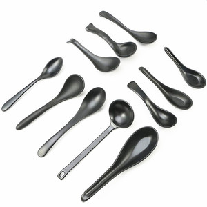 Wholesale Black Kitchen <strong>Spoon</strong> Restaurant Melamine Dinner Noodle <strong>Ramen</strong> Plastic <strong>Spoon</strong> - Product Image 5