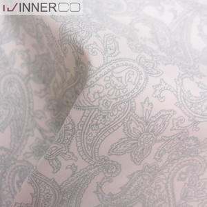 Tela de satén de algodón estampada tejida peinada para uso en prendas de vestir - Product Image 6