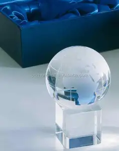 Boule globe en cristal K9 à base transparente populaire