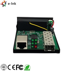 Convertidor <span class=keywords><strong>de</strong></span> medios <span class=keywords><strong>de</strong></span> fibra <span class=keywords><strong>de</strong></span> entrada <span class=keywords><strong>de</strong></span> potencia 10/100 / 1000M RJ45 a 100M o 1000M SFP AC220V - Product Image 5