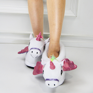 Chaussons d'intérieur moelleux en peluche, vente en gros de pantoufles en peluche <span class=keywords><strong>licorne</strong></span> pour bébés et enfants, idéales pour les cadeaux - Product Image 5
