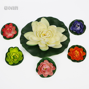 Di fabbrica di alta qualità diretta Artificiale giglio di Acqua di <span class=keywords><strong>fiori</strong></span> di Plastica per la Decorazione floreale - Product Image 2
