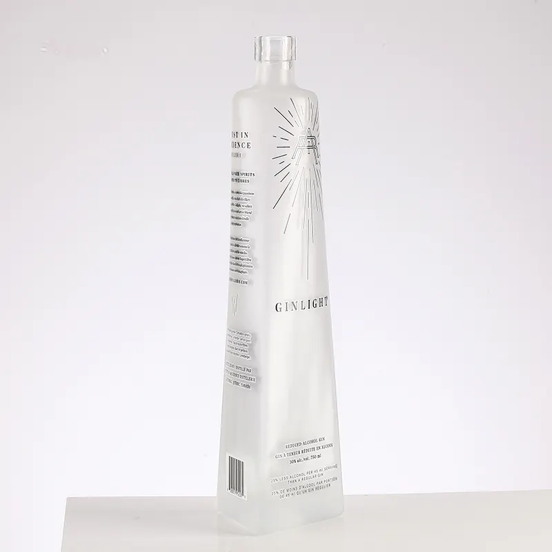 Chai Vodka Thủy Tinh 750Ml 700Ml Chuyên Nghiệp Nhà Sản Xuất Trung Quốc Với Nắp Guala