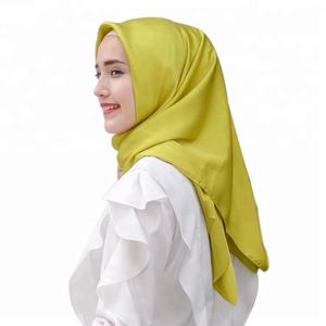 Turbante de cabeza cuadrada de Color sólido Bufanda Material de seda satinada Mujeres musulmanas Cubierta de cabeza simple Hijab liso - Product Image 1