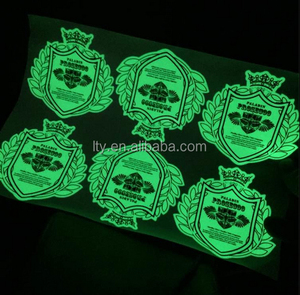 Đêm phát sáng trong bóng tối thư Vinyl sáng Sticker 100PCS UV in ấn tự dính không thấm nước - Product Image 1