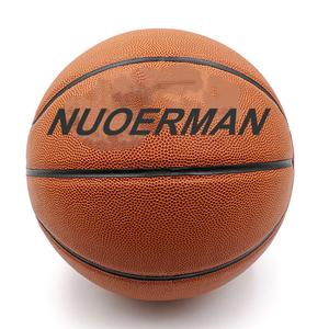 Ballon de basketball officiel 29,5 <span class=keywords><strong>personnalisé</strong></span> avec <span class=keywords><strong>logo</strong></span> et design, idéal pour la promotion 2026 – Nouveauté sportive en promotion - Product Image 2