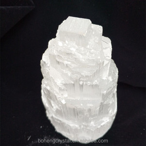 Venta al por mayor blanco natural <span class=keywords><strong>selenita</strong></span> cristal claro yeso piedra áspera satén SPAR Luz - Product Image 2