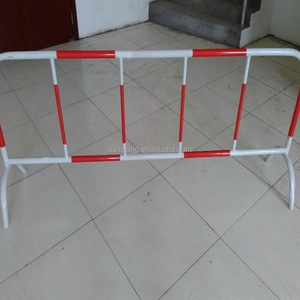 Kim loại cầm tay kiểm soát đám đông rào cản bảo vệ đường sắt với bánh xe-Đen nhôm Mojo rào cản - Product Image 5