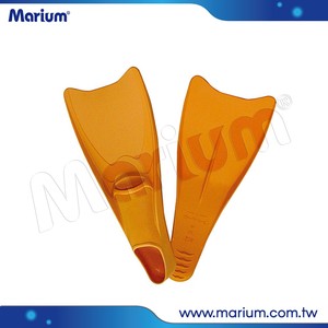 Snorkeling Diving Equipment Quick Draining Long Blade Rubber Fins - Product Image 1