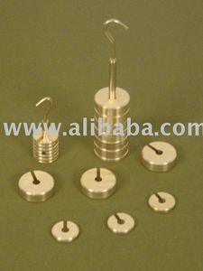 Ensemble de poids à fente en laiton de laboratoire pour les expériences de laboratoire scientifique scolaire de physique - Product Image 4