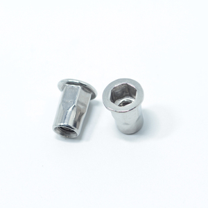 Écrou à rivets M3-M12 SS304 finition polie Écrou à rivet aveugle demi-hexagonal à extrémité ouverte - Product Image 4