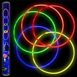 Collar de varillas luminosas de colores mezclados de 22 pulgadas para suministros de fiesta festivales raves cumpleaños boda collares luminosos - Product Image 5