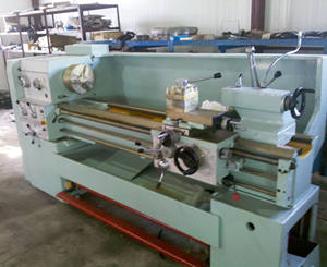 Nuevas máquinas de torno Hoston, torno chino de metal - Product Image 3