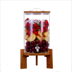 High Borosilicate Large Round Glass Mason Storage Jar Glass Water Beverage Dispenser With Tap