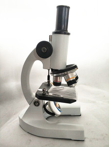 <span class=keywords><strong>Microscope</strong></span> monopportable à tête monoculaire S12, 640X, pour étudiants