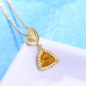 Desain mewah Beruntung Daun 14K emas Plating berlian kuning 925 perak kuning permata alami <span class=keywords><strong>Citrine</strong></span> liontin untuk anak perempuan - Product Image 2