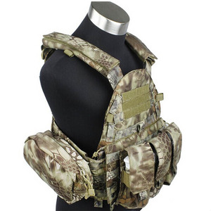 เสื้อกั๊กยุทธวิธีลายพรางต่อสู้กับกระเป๋า - Product Image 2