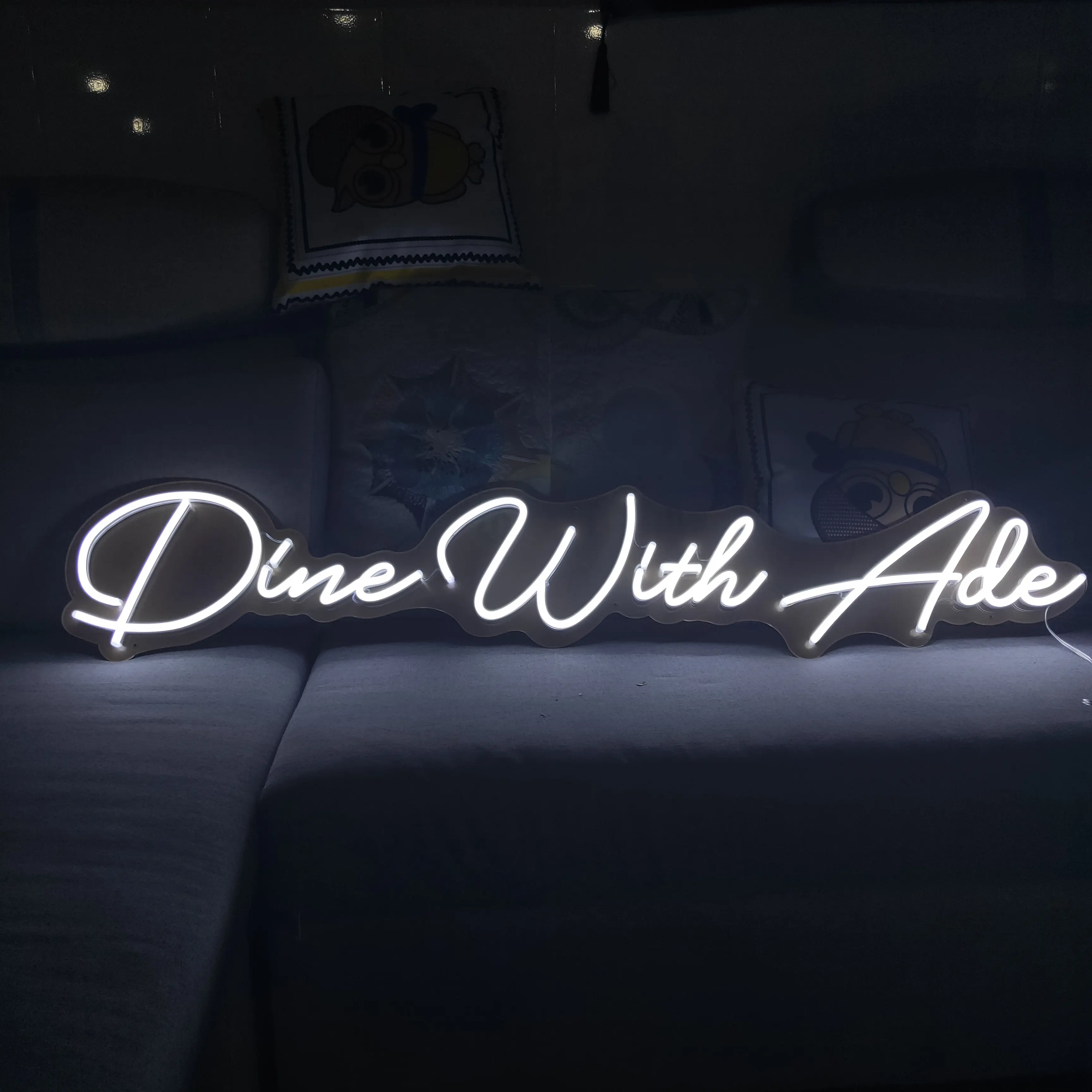 Popular warm comfortable pattern letters customize led neon light sign for house decoration
