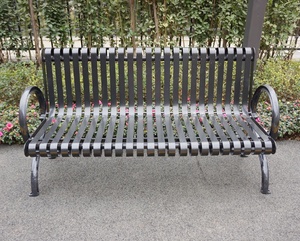 Banc <span class=keywords><strong>de</strong></span> <span class=keywords><strong>jardin</strong></span> <span class=keywords><strong>en</strong></span> fonte antique personnalisé <span class=keywords><strong>de</strong></span> haute qualité <span class=keywords><strong>en</strong></span> métal pour l'extérieur - Product Image 2