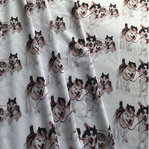 Nouveau <span class=keywords><strong>design</strong></span> imprimé à tricoter tissu, satin tissu imprimé, chien impression tissu en gros - Product Image 2