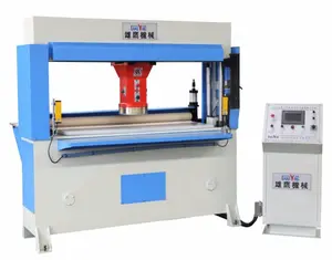 Automatic feeding by roller PL C traveling head leather die cutting machine