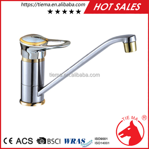 <span class=keywords><strong>El</strong></span> más nuevo Diseño de oro acabado del fregadero de cocina grifo - Product Image 1