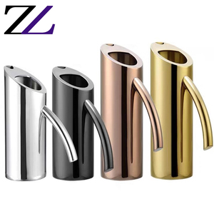 Jarra de Agua Dorada con Asa, Tetera de Cobre Rosa Dorado para Servir Té y Café en Restaurantes y Banquetes - Product Image 1
