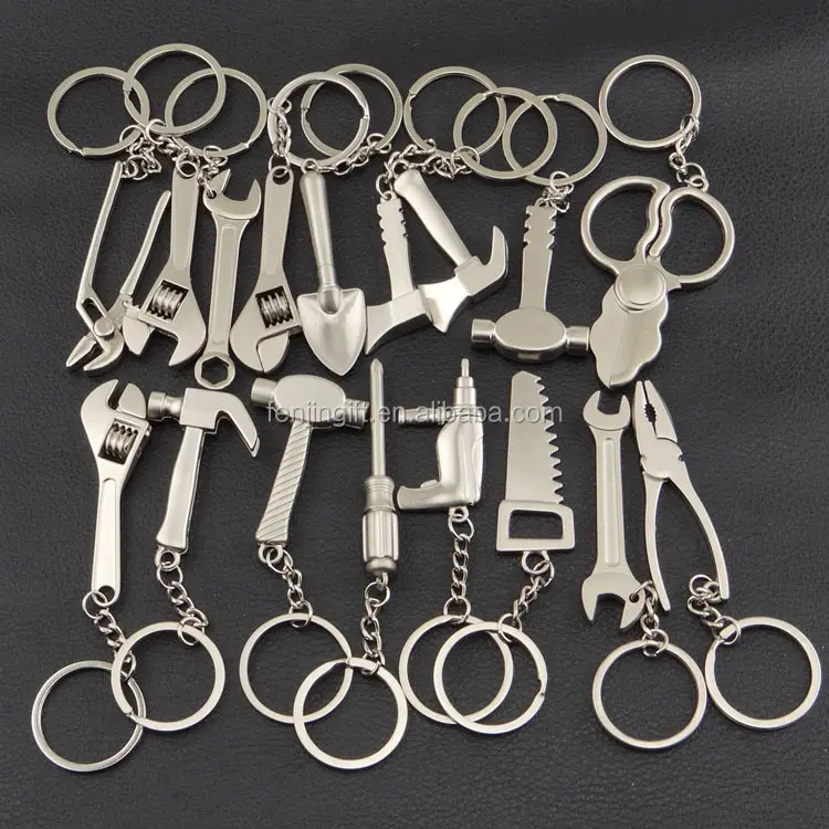 Großhandel Schraubens chl üssel Hammers äge Schaufel Multifunktions-Metall Mini-Werkzeugs atz Schlüssel bund Werkzeug Schlüssel ring