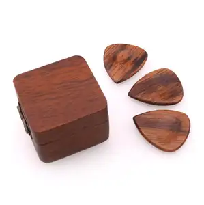 guitar picks set reasonable price wood material guitar pick holder with 3 wood guitar picks