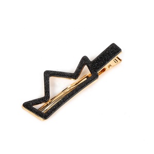 CANYUAN <span class=keywords><strong>Queen</strong></span> Princess Acrílico Flash Clip lateral Abrazadera de presión brillante Linda pinza de pelo acrílica - Product Image 3