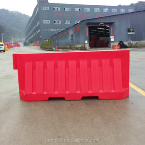 Red 2000ミリメートルTemporary <span class=keywords><strong>Plastic</strong></span> <span class=keywords><strong>Road</strong></span> Traffic Safety Barrier Water Filled <span class=keywords><strong>Barriers</strong></span> - Product Image 2