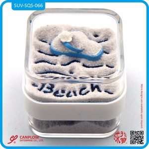 Prensa-papeles de Diseño Único y Ecológico con Estilo Oceánico, Recuerdos de Acrílico y Plástico con Diseño de Mar - Product Image 4