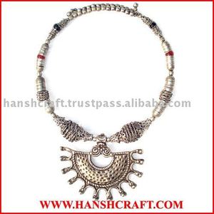 Bijoux fantaisie - Product Image 1