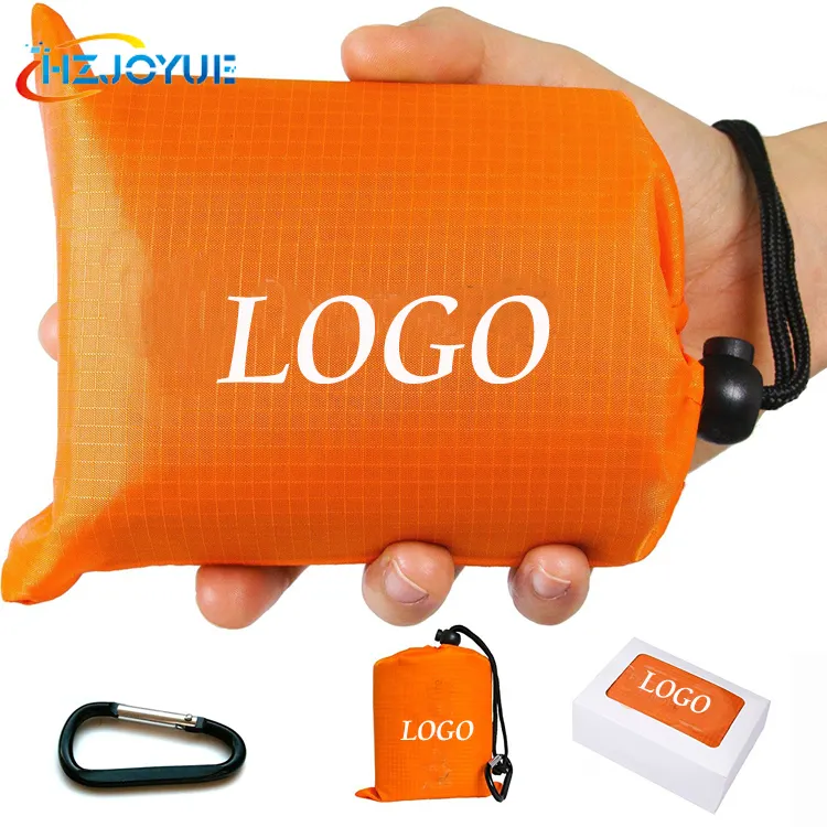 OEM Customized Outdoor Portable Pocket Blanket foldable beach mat Waterproof Picnic Travel Beach camping Blanket Easy Carry