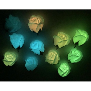 Nuova testa di fiore di rosa di sapone luminoso a tre strati artificiale - Product Image 5