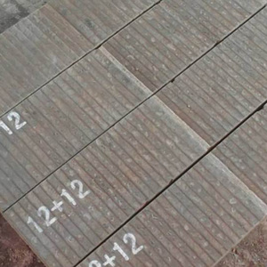 Chapa de Aço com Revestimento de Carboneto de Cromo Resistente ao Desgaste para Revestimento de Telas Vibratórias de Mineração e Soldagem em Portos ASTM - Product Image 2