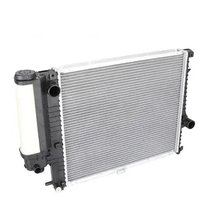 Concurrerende radiator aluminium auto radiator aluminium auto radiator pa66 gf30 voor bmw