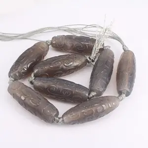 AB0838 Carved Flower Natural Grey Gray Agate Barrel Drum Beads