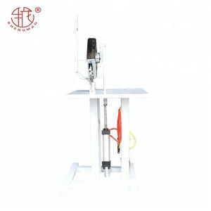 ソーセージシングルクリッピングマシンペダルモデル空気圧シングルクリッパー省力フルメタルクリッパー - Product Image 1
