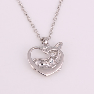 Colliers à pendentif en alliage métallique pour chien, <span class=keywords><strong>Chihuahua</strong></span>, animal, nouvelle mode, bijoux en forme de cœur pour amoureux de chien - Product Image 1