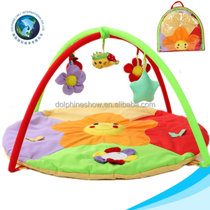 Colchoneta <span class=keywords><strong>de</strong></span> <span class=keywords><strong>gimnasio</strong></span> con juguete <span class=keywords><strong>de</strong></span> peluche <span class=keywords><strong>para</strong></span> bebé, colchoneta <span class=keywords><strong>de</strong></span> <span class=keywords><strong>gimnasio</strong></span> con diseño <span class=keywords><strong>de</strong></span> animales, plegable, con dibujos <span class=keywords><strong>de</strong></span> animales, venta al por mayor - Product Image 1