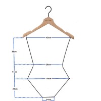 BH001 — bikini de luxe en bois de hêtre, cintre de maillot de bain en forme de boutique à la mode